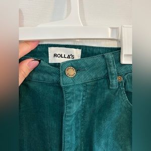 Rollas dusters skinny in emerald green. Size 27.  Never worn. Perfect for Fall!